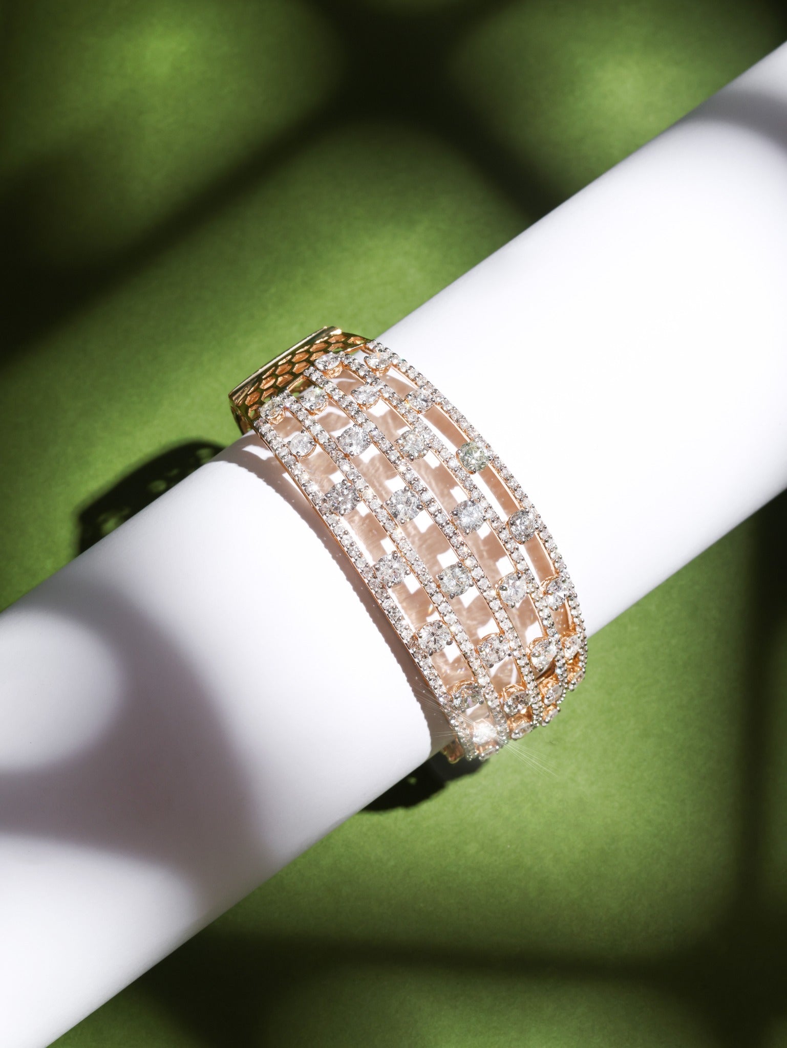 Éclat Diamond Cuff Bangle
