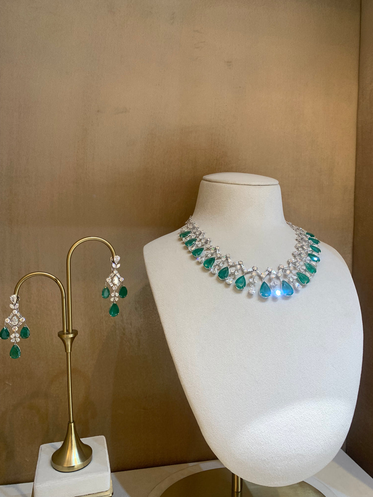 Green Emerald necklace and earrings set